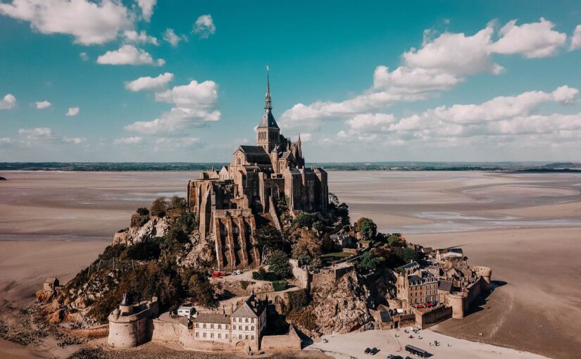 Les meilleures sorties en plein air pour les amateurs de nature : Parc national des Écrins, Gorges du Verdon, Mont Saint-Michel